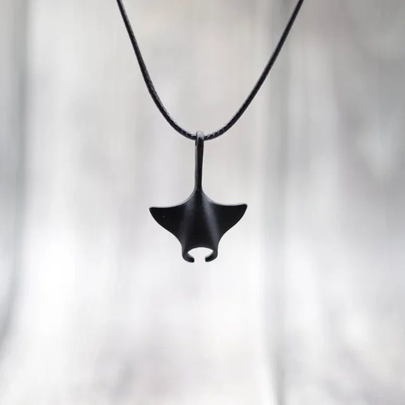 Fashion Marine Animal Manta Necklace for Men Turtle Shark Beach Surfing Collar Accessories for Him Pendant Colar Boyfriend Gift